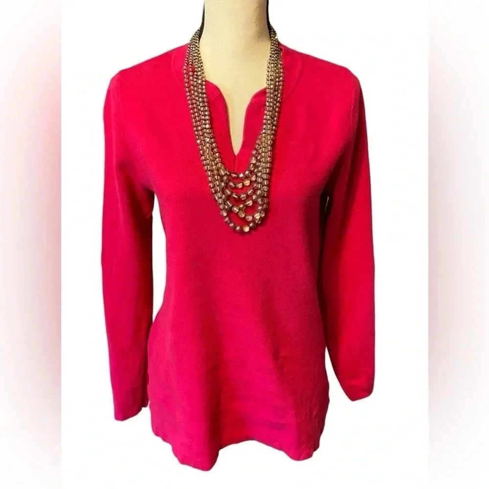 🌺 Lands End hot pink sweater 🌺
BIN #5​